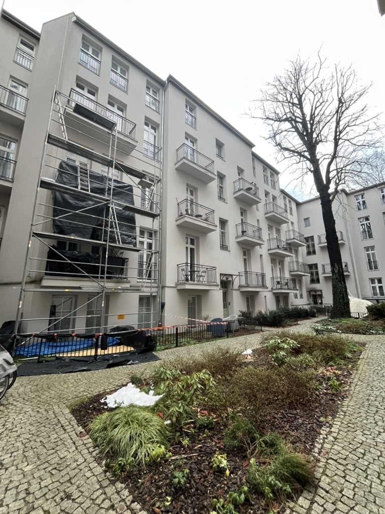 9 balkonów – ul. Starowiślna Kraków